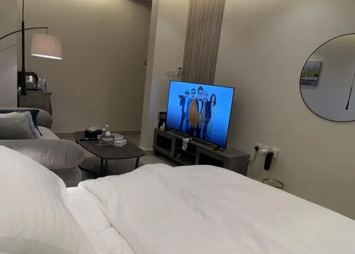 استديو بموقع مميز بدخـول ذاتي
