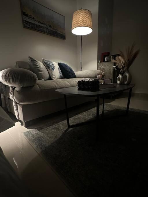 Apartment استديو بموقع مميز بدخـول ذاتي